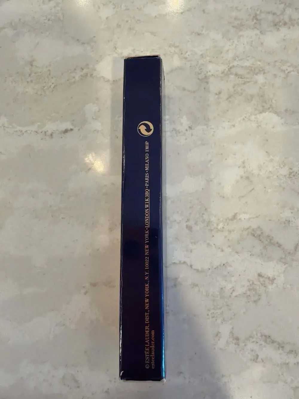 Estée Lauder Go Pout Sheer Lip‎ Glaze 04 Luscious 0.21 oz / 6 ml